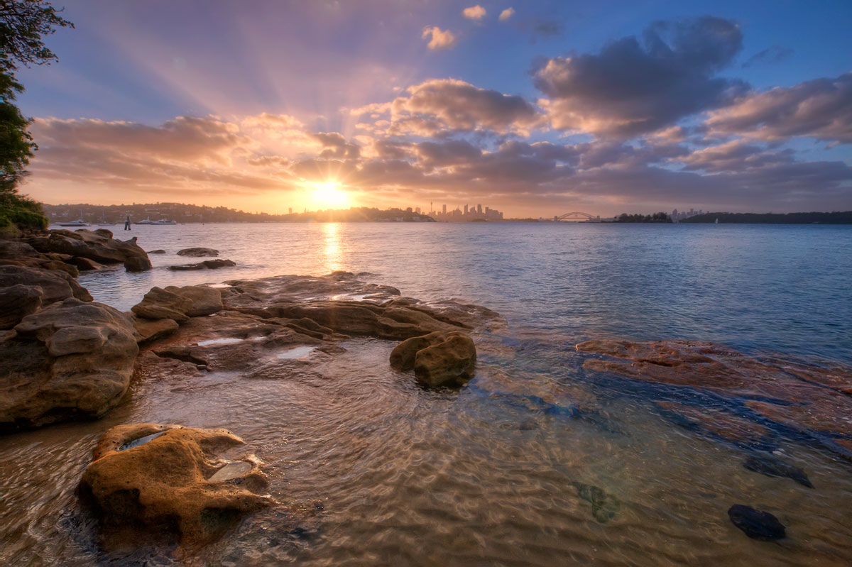 A photo of Queens Beach in Vaucluse